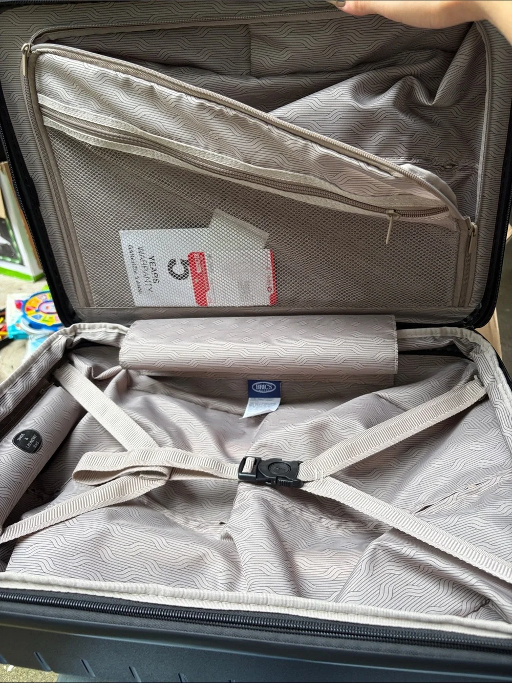 New by brics Travel Black Carry-On Spinner Suitcase - Ulisse 37